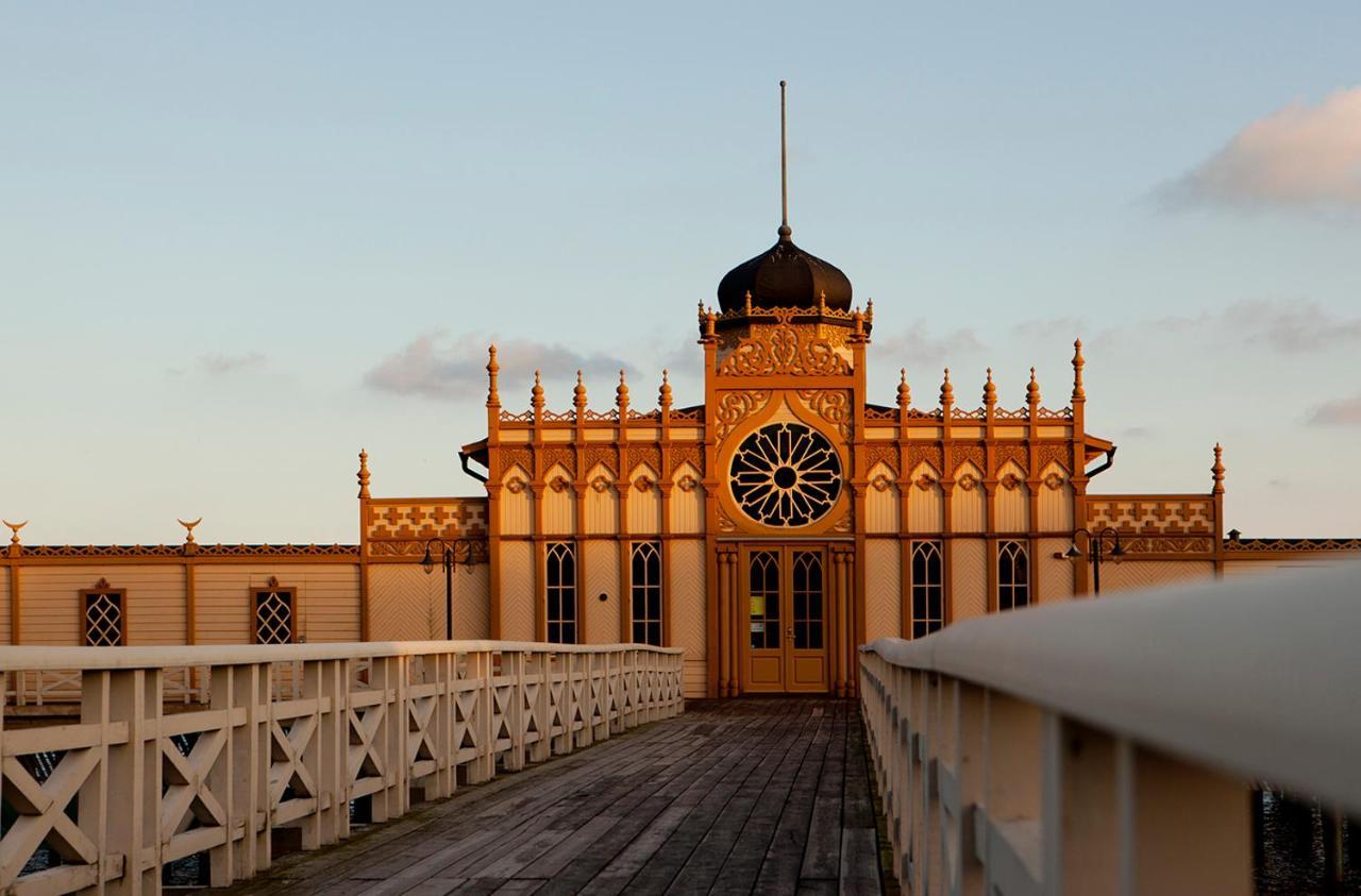 Hotell Gaestis Varberg Exterior foto